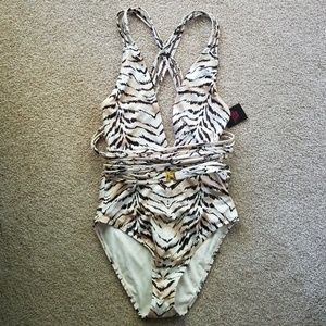 New Victoria's Secret strappy one piece swim small